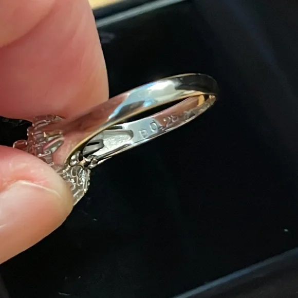 Hallmarked Pt900 natural Sapphire & natural Diamond ring with certificate size 5 - Picture 4 of 14